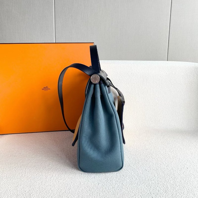 ️Hermes Herbag31 藍黑棕三拼色 銀扣 帆布拼皮 31*25*10 99新配件鑰匙*2 塵袋 盒-3