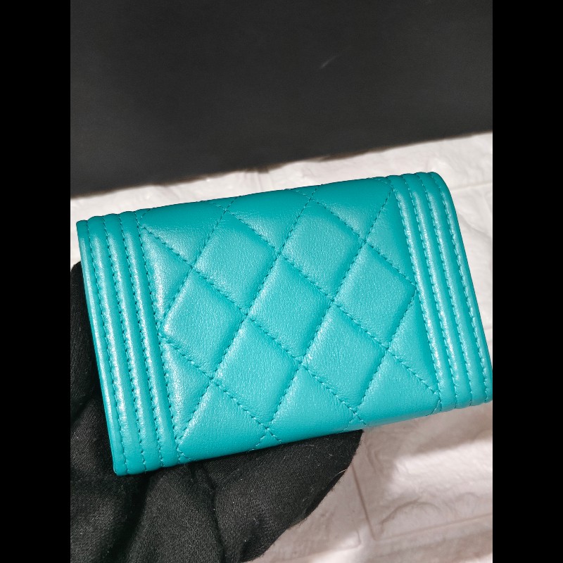 💜Chanel Body系列經典菱格雙層卡片夾(湖水綠)-6