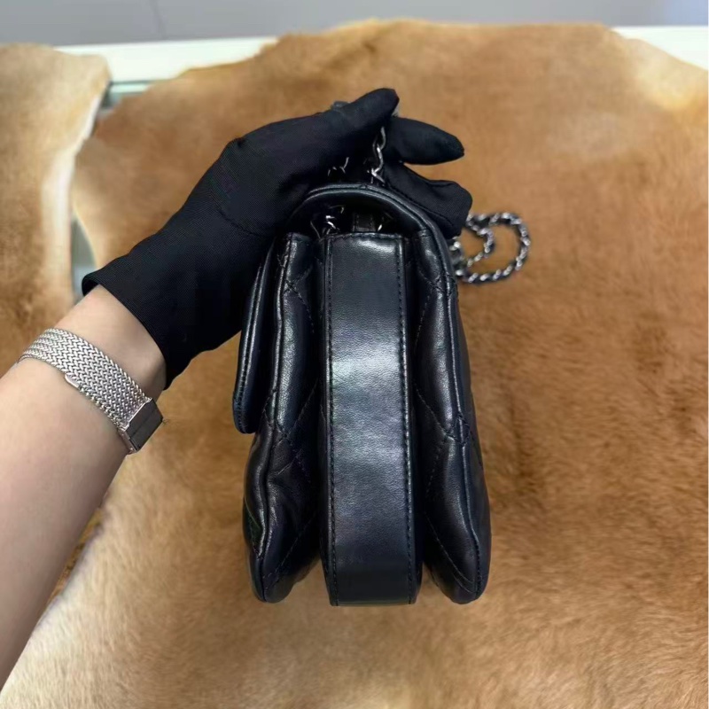 Chanel 泡芙肩背包 中古包-3