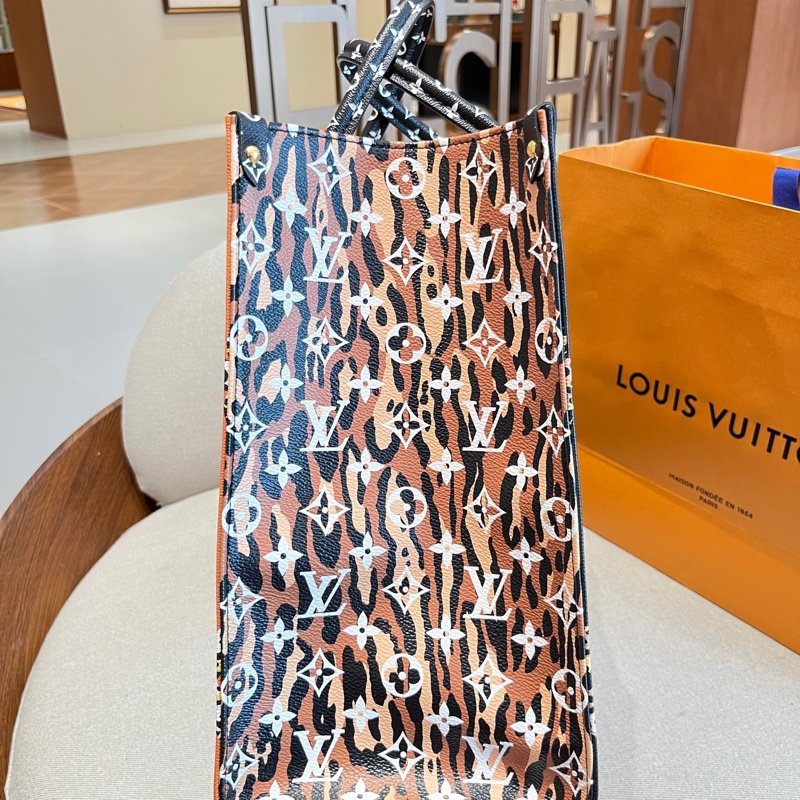LV 限定叢林系列大號onthego單肩包 芯片款-2