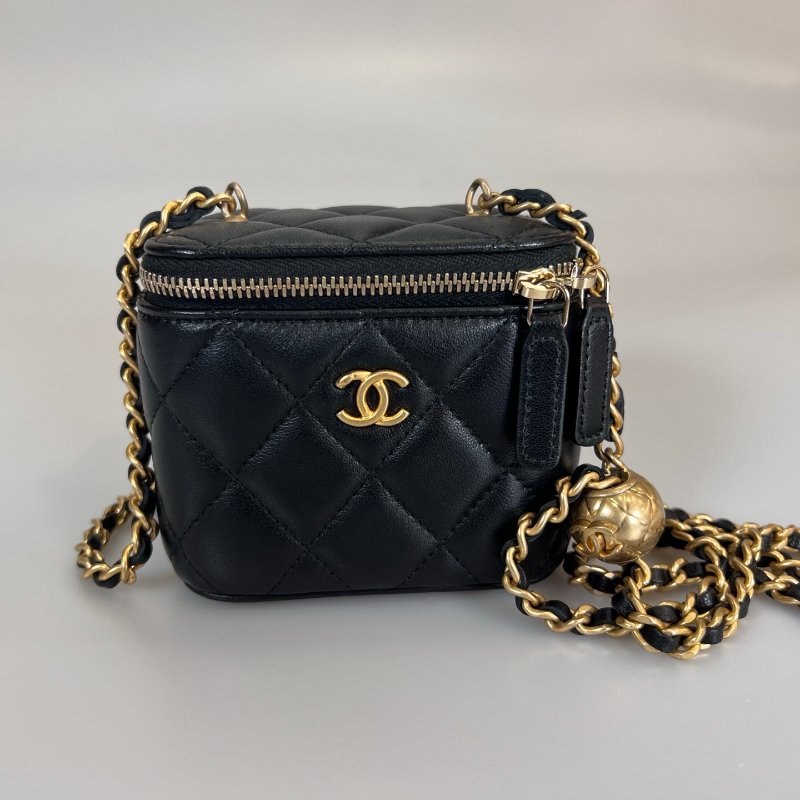 CHANEL 金球小盒子包羊皮黑 AP1447/晶片款-0