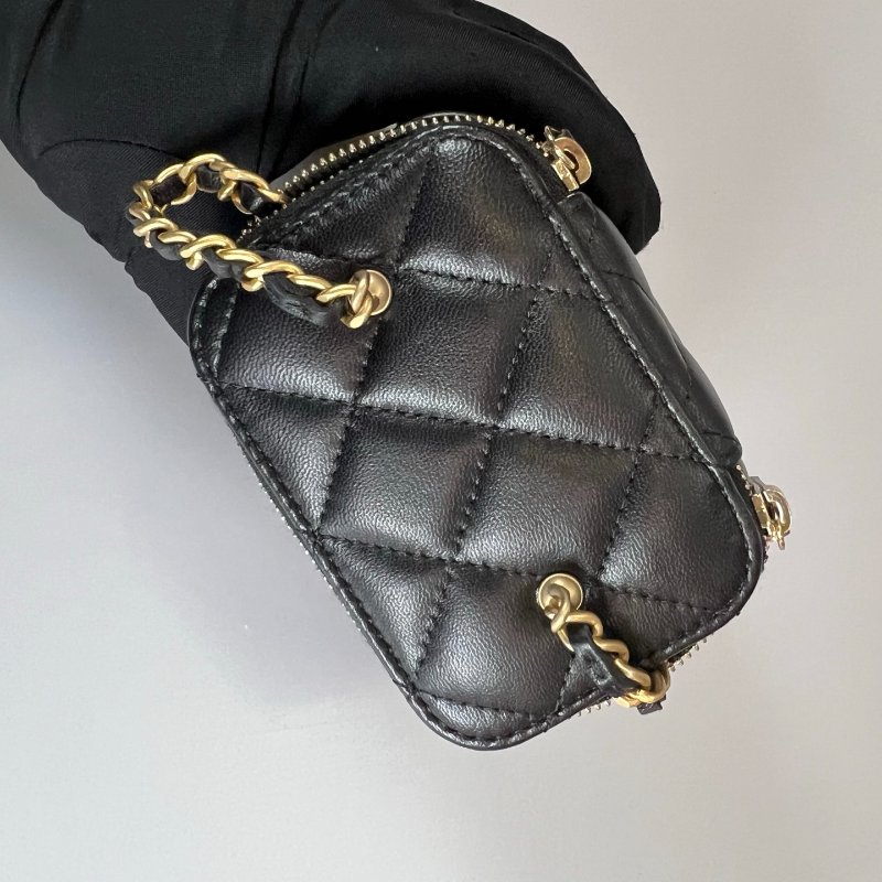 CHANEL 金球小盒子包羊皮黑 AP1447/晶片款-5