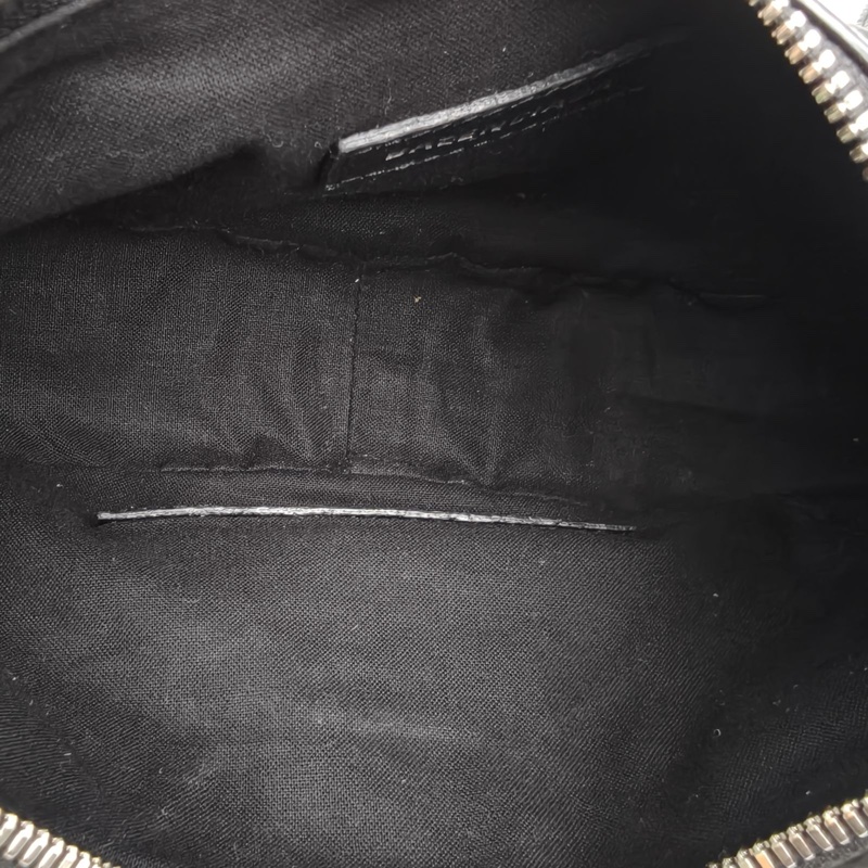 BALENCIAGA LeCagole機車月牙包黑色羊皮肩背包-4