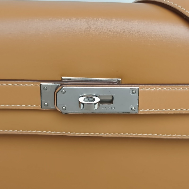 HERMES Kelly3521自然色馬鞍皮框H銀扣肩背包-4