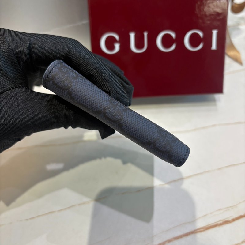 *SHIHNA名牌精品* Gucci GG Supreme 老花帆布短夾-5
