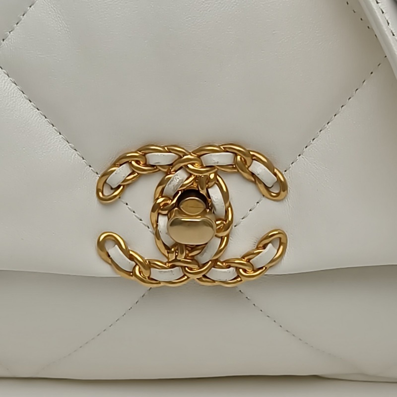 CHANEL 19BAG口蓋包小號白色羊皮晶片金銀扣肩背包-4