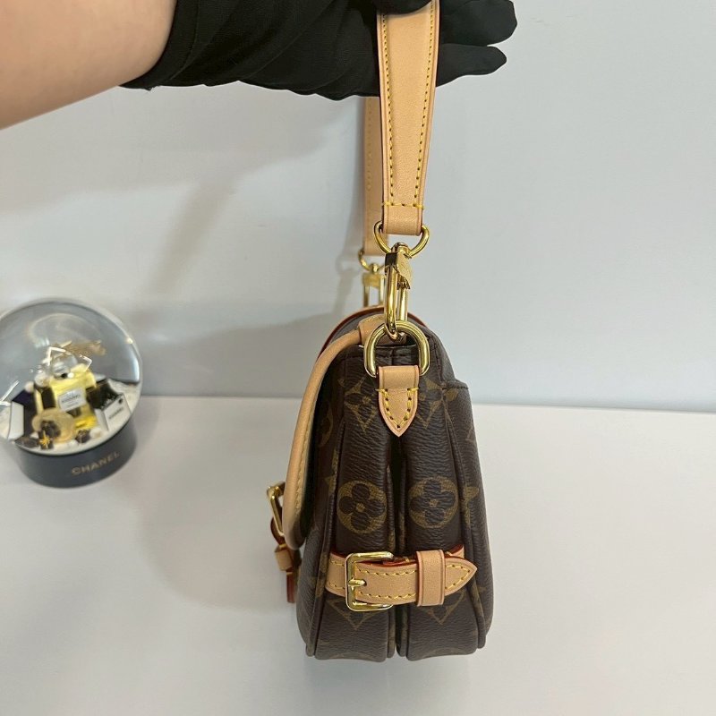 Louis Vuitton LV雙子星 Saumur BB-7