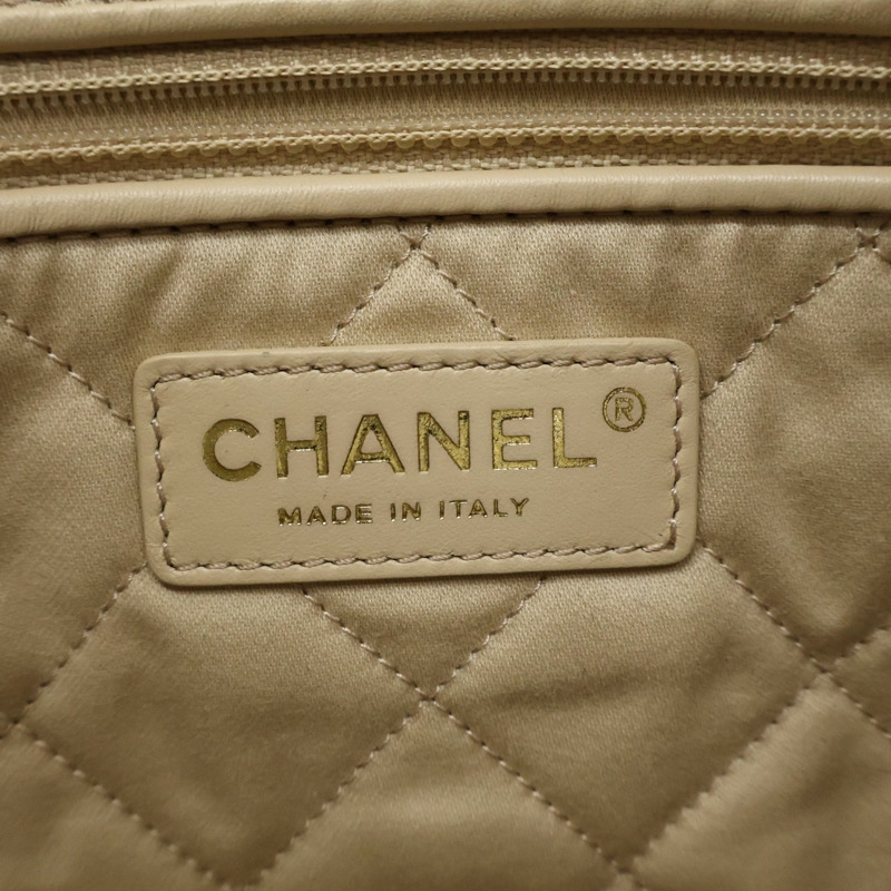 白色 菱格紋 羊皮 22 Small 鍊帶 肩背包 金釦【CHANEL 香奈兒】 AS3260-5