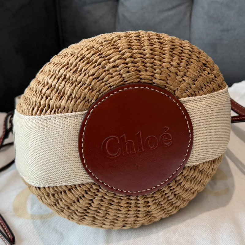 Chloe' Woody草編束口手提斜背兩用水桶包-3