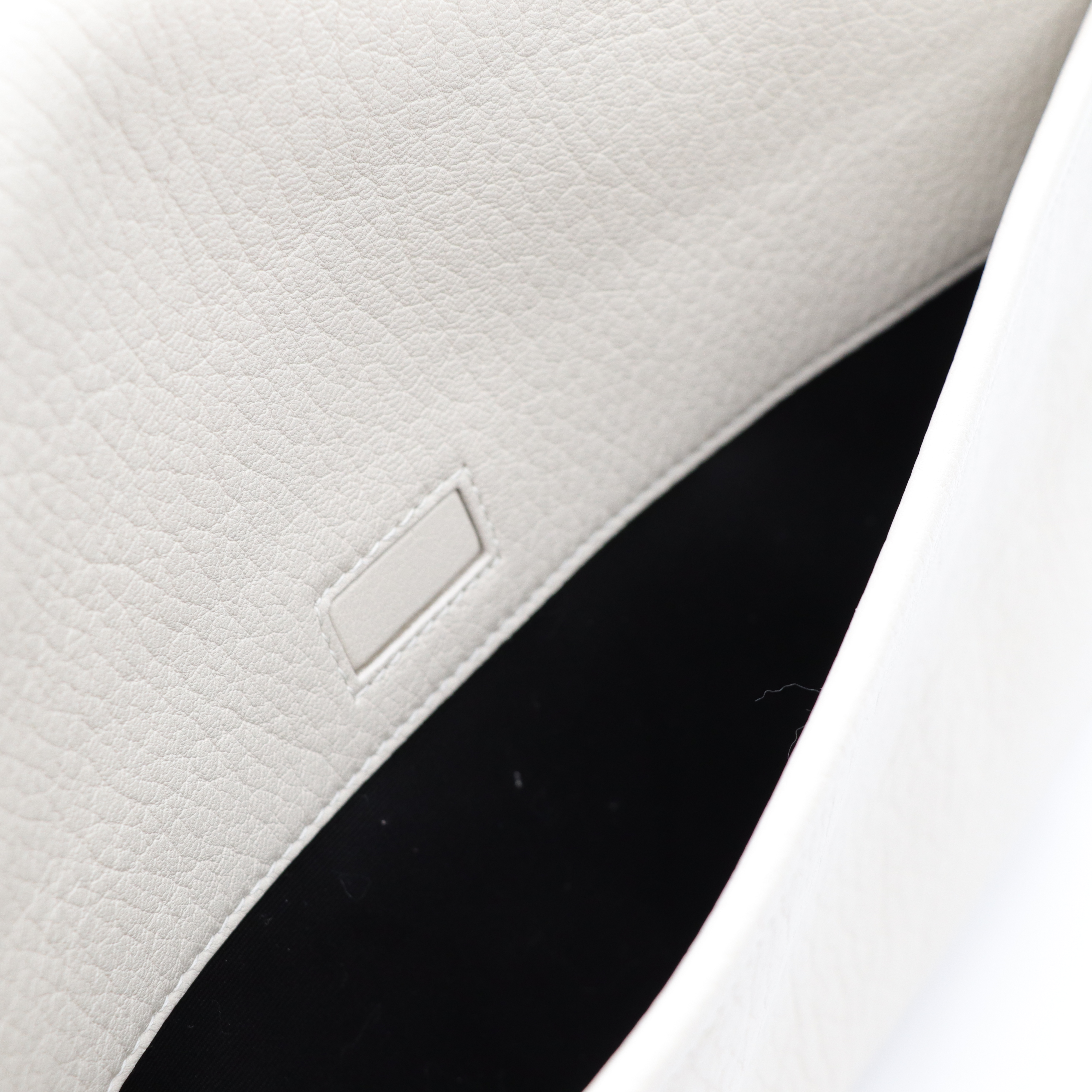 Saint Laurent YSL 聖羅蘭 白色NIKI 山羊皮 郵差包 手提包 肩背包 兩用包 (未使用保存品)-10