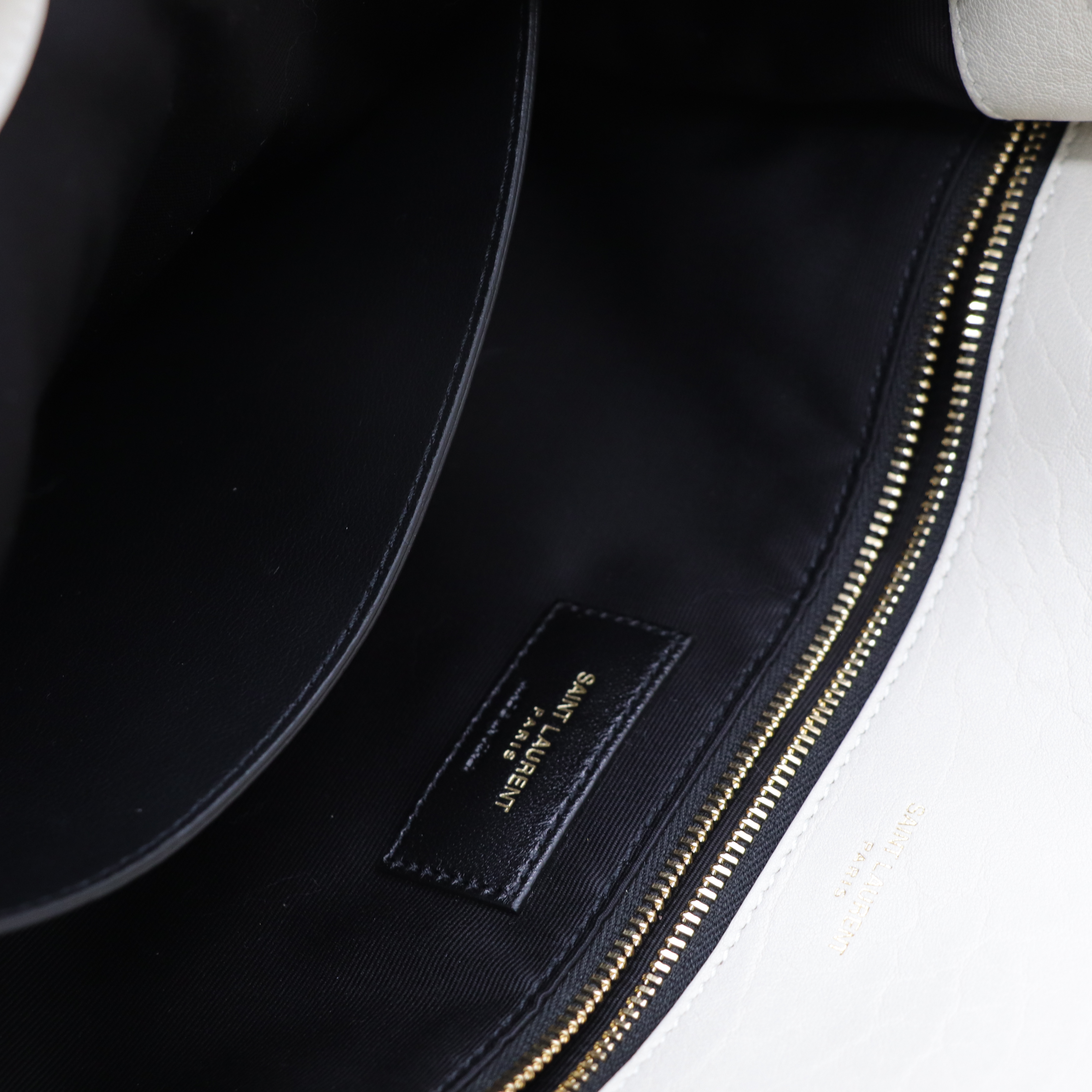 Saint Laurent YSL 聖羅蘭 白色NIKI 山羊皮 郵差包 手提包 肩背包 兩用包 (未使用保存品)-11