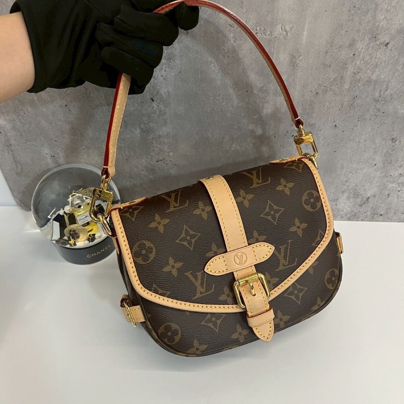 Louis Vuitton LV雙子星 Saumur BB-2