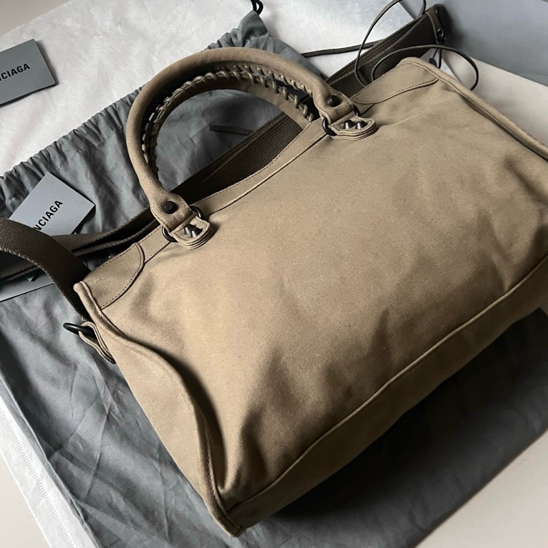 99新Balenciaga/巴黎世家新款卡其色帆布LeCity手提包單肩包斜挎包 ✅正品-1