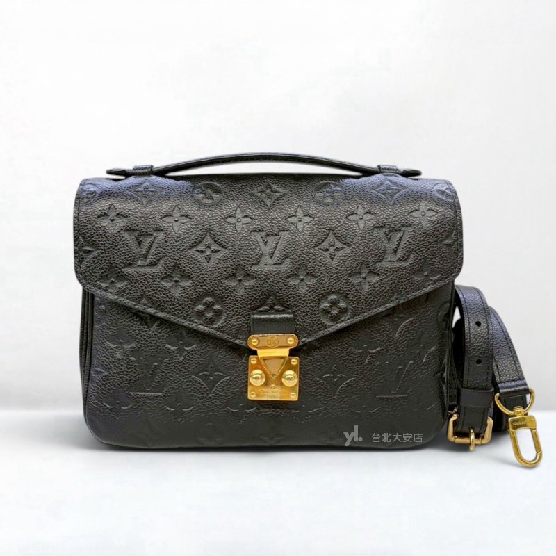 A13233-LV Pochette Metis 黑色牛皮壓紋郵差包M41487-0