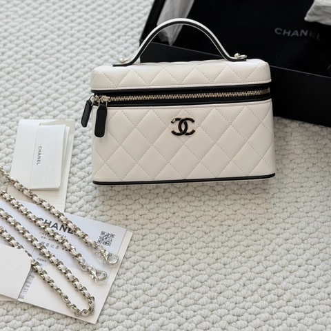 閒置新🆕Chanel/香奈兒 熊貓lp羊皮 手提包斜挎包 銀扣✅正品