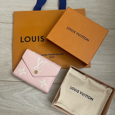 Louis Vuitton Monogram Empreinte 牛皮Confetti Pink M26895