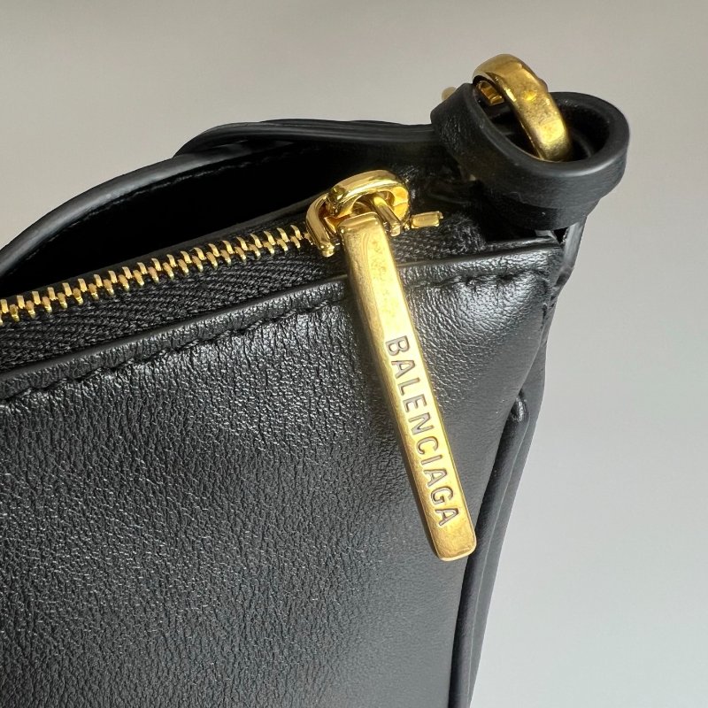 BALENCIAGA 黑牛皮Rodeo肩背包 MINI-6