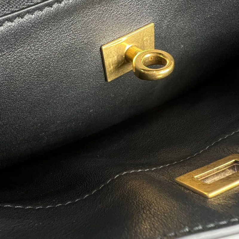 BALENCIAGA 黑牛皮Rodeo肩背包 MINI-7