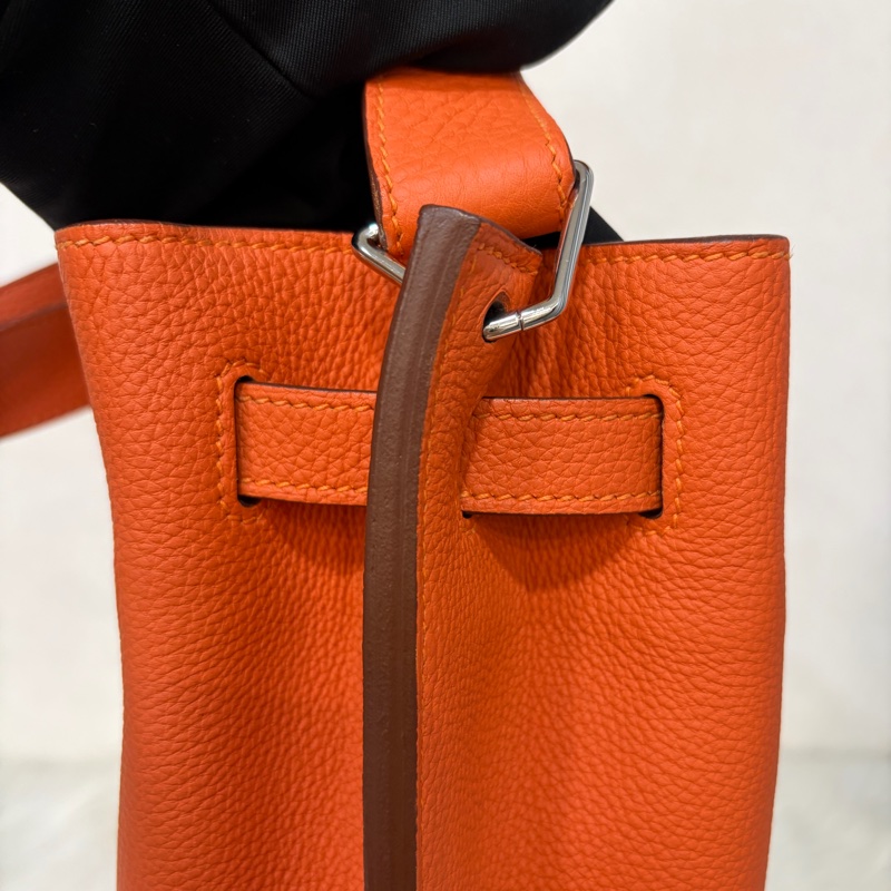 HERMES SO KELLY 26 TOGO愛馬仕橘色銀釦凱莉包肩背包斜背包水桶包-14