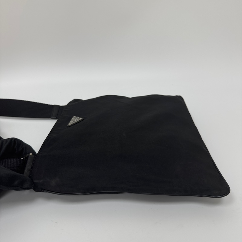 【赫蒂國際精品】 PRADA普拉達 單肩包黑三角logo尼龍 中古款vintage-5
