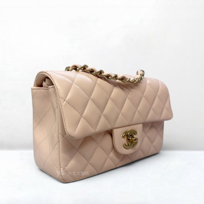A13242-CHANEL MINI COCO 20 淡粉色羊皮淡金釦口蓋包A69900-1