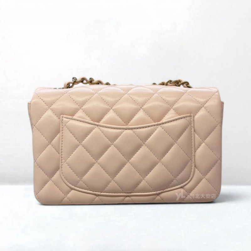 A13242-CHANEL MINI COCO 20 淡粉色羊皮淡金釦口蓋包A69900-3