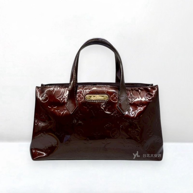 A13243-LV Vernis Wilshire PM 酒紅漆皮金牌手提便當包M93641-0