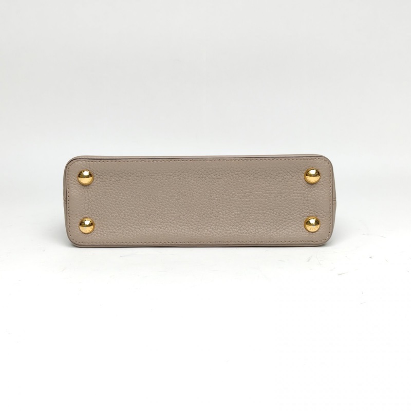 LOUIS VUITTON CapucinesBB27灰色牛皮金扣2015肩背包-3