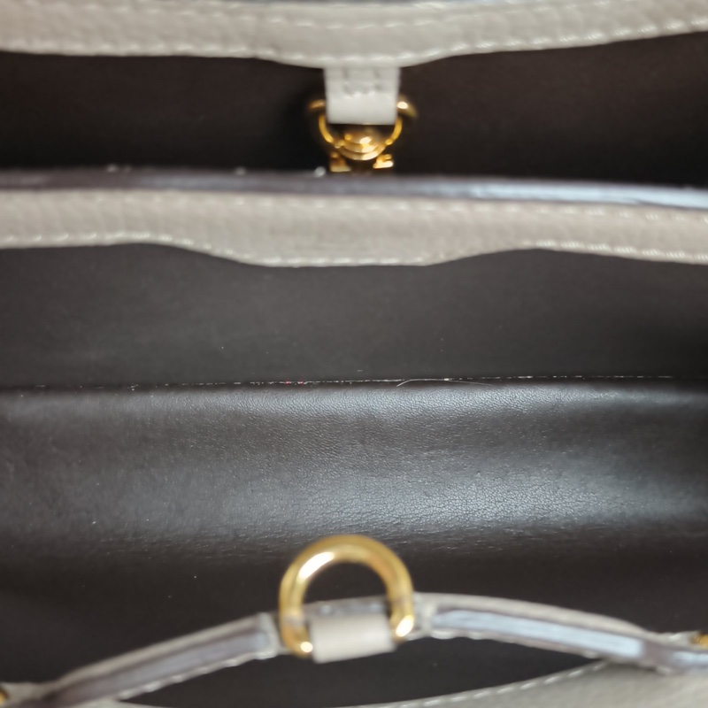 LOUIS VUITTON CapucinesBB27灰色牛皮金扣2015肩背包-5