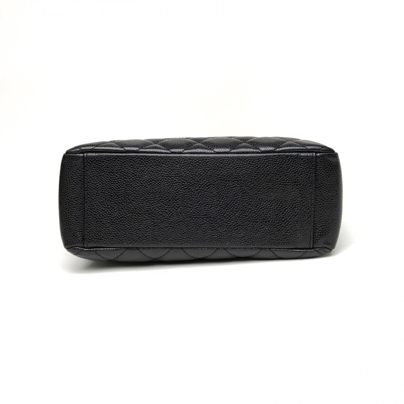 CHANEL 中古PST鏈條TOTE黑色荔枝牛皮12開金扣肩背包-3
