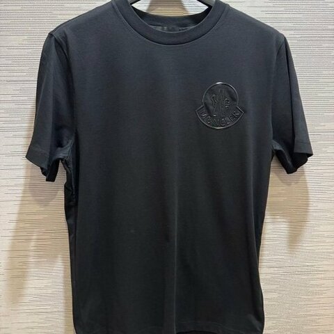 💎Han's house精品服飾💎 moncler 立體 LOGO 短 T 現貨 M ~ L 原價16000