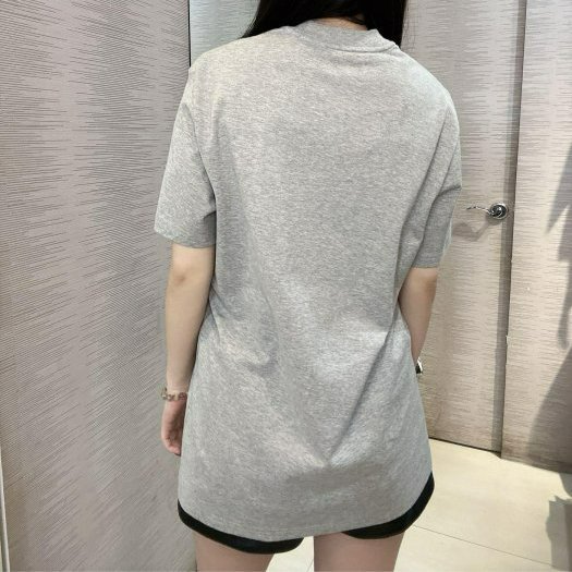 💎Han's house精品服飾💎MONCLER 短 T 現貨 XS ~ S-5