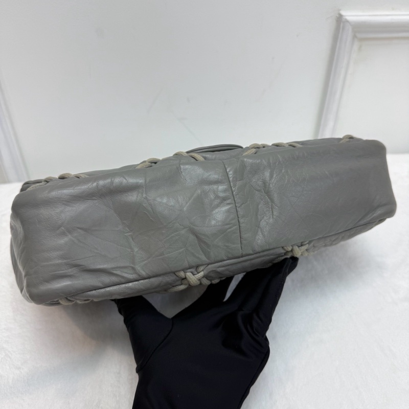 絕版款CHANEL香奈兒 CF系列 口蓋包 灰色銀扣 皺紋牛皮 外縫線菱格紋 復古做舊風格稀有款女士單肩斜挎包-4