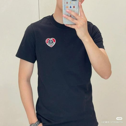 💎Han's house精品服飾💎moncler 立體刺繡 LOGO 短 T 黑 現貨 L XL 原價11000-1