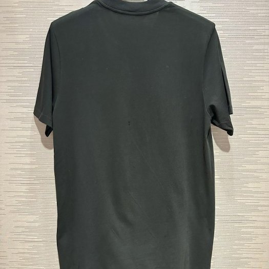 💎Han's house精品服飾💎moncler 立體刺繡 LOGO 短 T 黑 現貨 L XL 原價11000-2