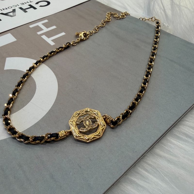 CHANEL 皮穿鍊雙C項鍊金-3