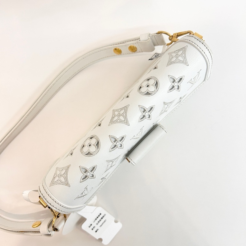 98新🆕Louis Vuitton/路易威登 達芙妮網球系列法棍白色全皮鏤空單肩包斜挎包雙肩帶 芯片款 金扣 ✅正品-4