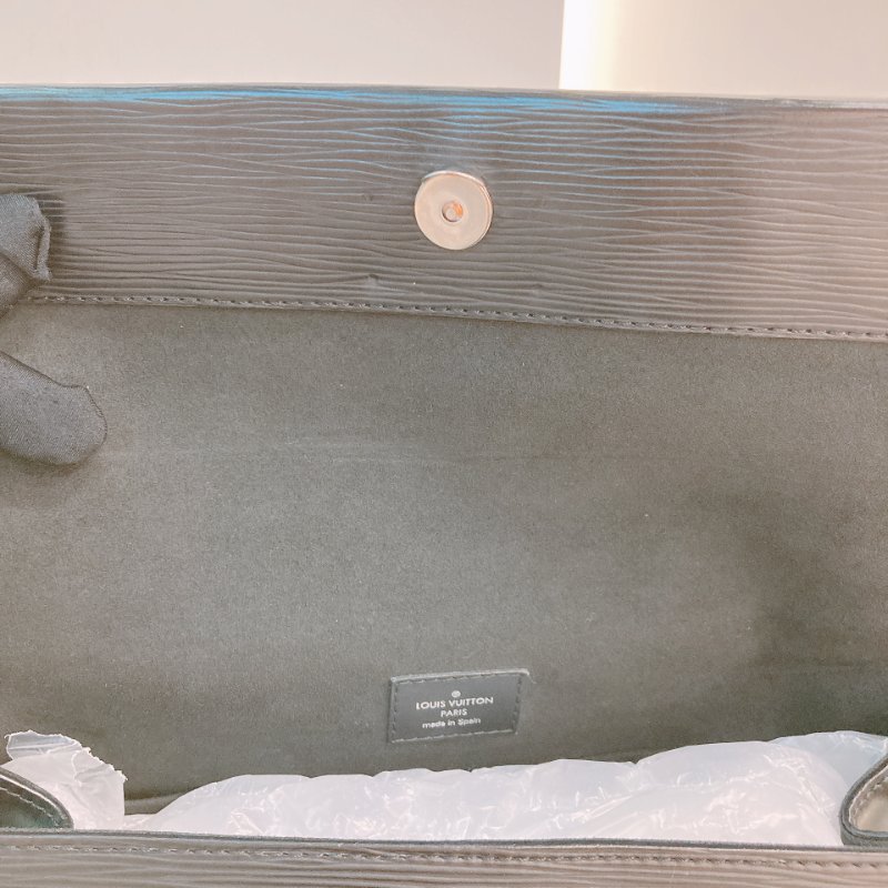 MS0733 Louis Vuitton 路易威登 水波紋 手提包 黑色 銀扣 Cluny Bag 29cm Epi Black x PHW-21