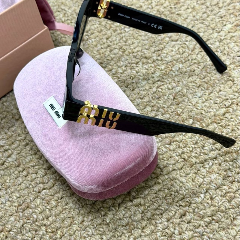 全新!Miumiu MUA03S 墨鏡/太陽眼鏡 不規則形-1