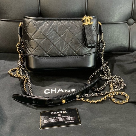 Chanel 香奈兒Gabrielle 流浪包黑金配色 牛皮 小號