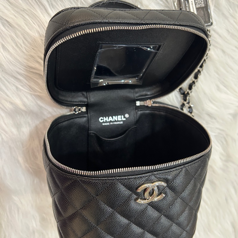 Chanel 荔枝牛皮 黑銀色 化妝箱 鏈條包-4