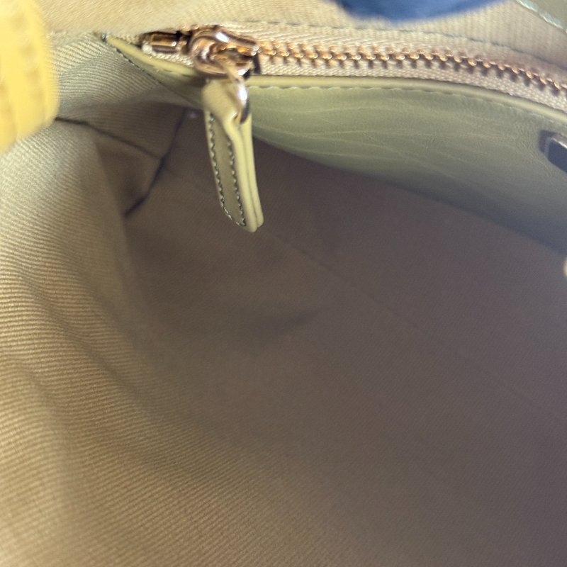 閒置新🆕 Chanel 香奈兒 31 Bag Mini 橄欖綠金釦-12