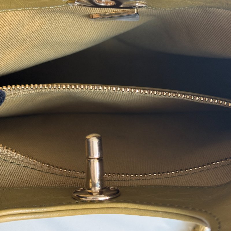 閒置新🆕 Chanel 香奈兒 31 Bag Mini 橄欖綠金釦-15