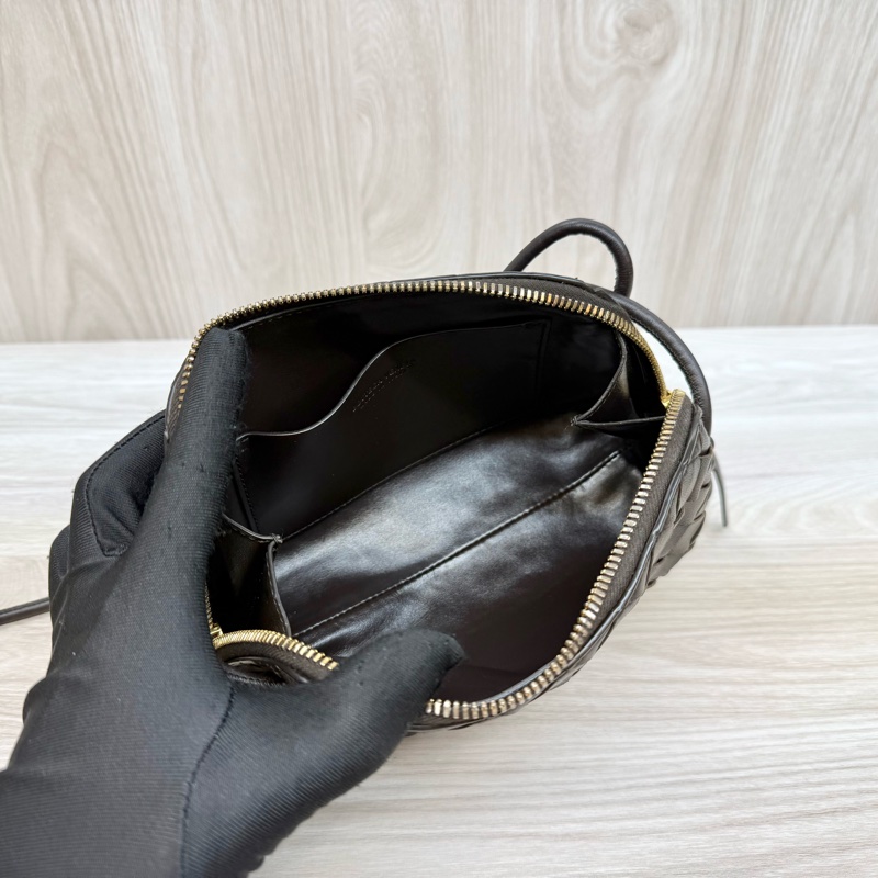 BV🤎深咖羊皮Concert Pouch 794258-7