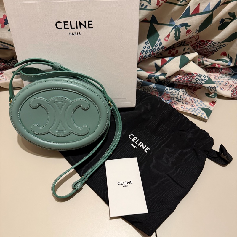Celine 凱旋月餅包 圓餅包 小號 湖水綠 近新閒置品-0
