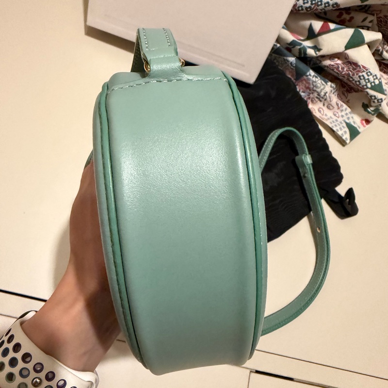 Celine 凱旋月餅包 圓餅包 小號 湖水綠 近新閒置品-7