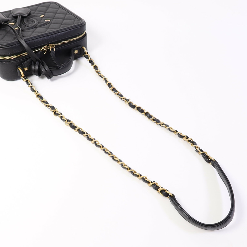 CHANEL 牛皮皮革CC Filigree Vanity Case Medium手挽肩背兩用袋-8