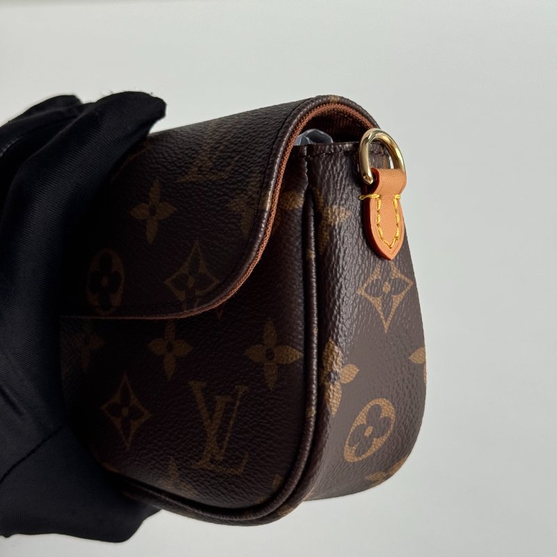 99新🆕 全配有購證🙌🏻 Louis LV 路易威登 Vuitton ivy WOC 老花-7