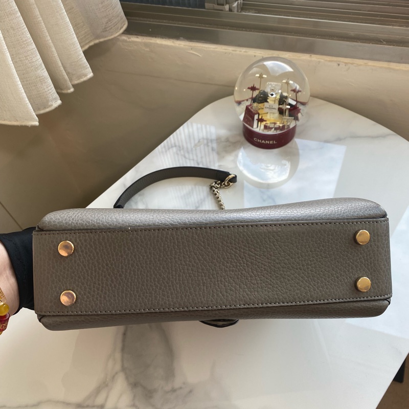 Gucci 大象灰風琴包 荔枝紋郵差包 中號-4