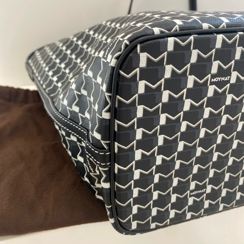 ✨MOYNAT x Labubu莫奈聯名托特包單肩包手提包購物袋 黑白老花款 全新 底長32cm💛正品-5